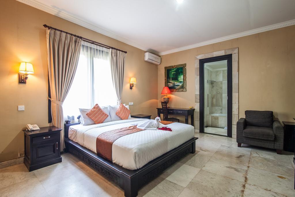 Puri Yuma Hotel Денпасар Екстериор снимка