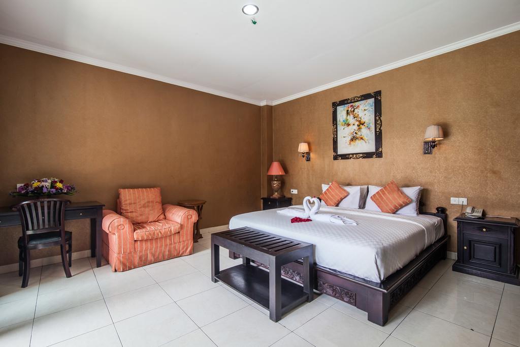 Puri Yuma Hotel Денпасар Екстериор снимка